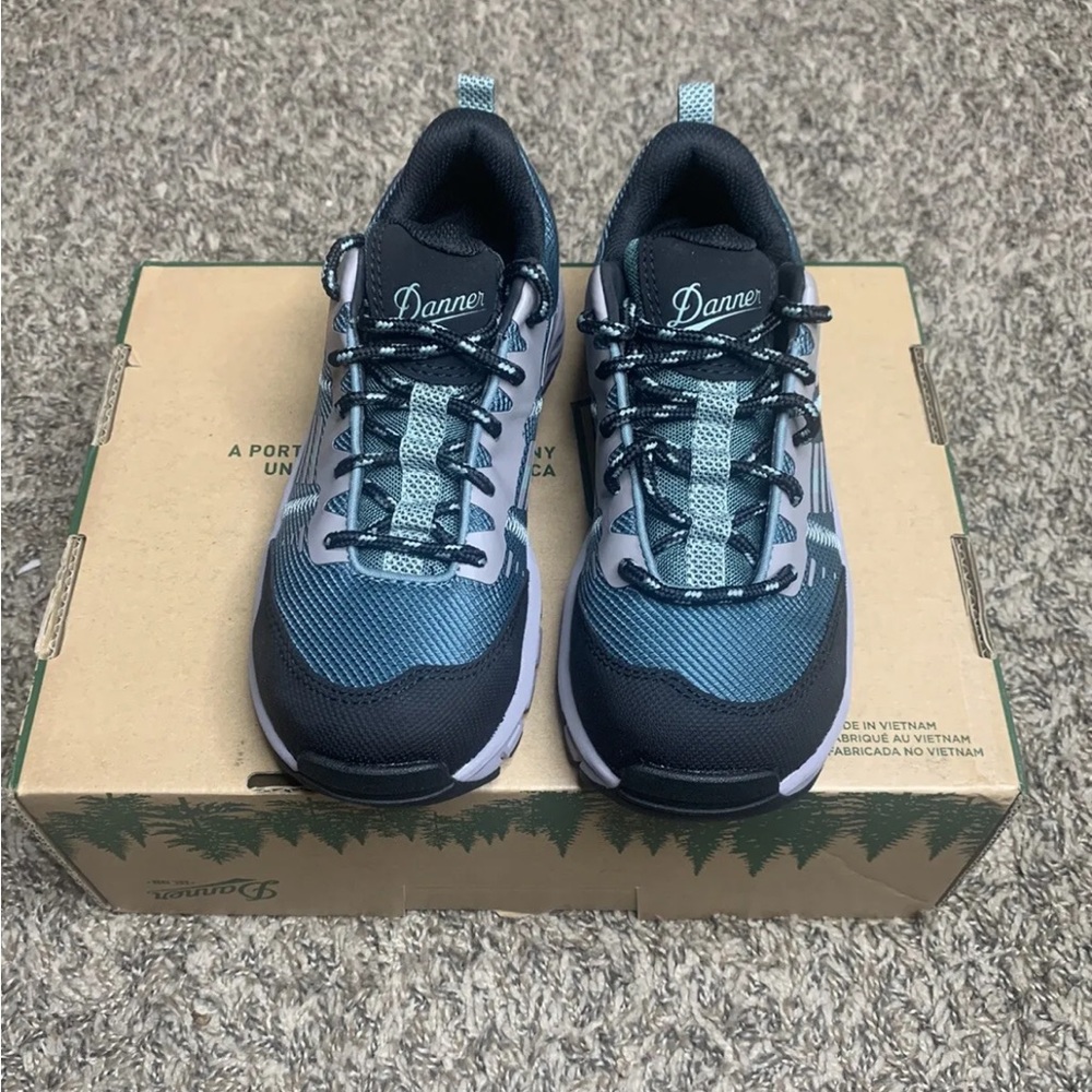 NWT Women’s Danner Run Time 3” Teal NMT Safety Toed Work Shoes Sz‎ 5 - Picture 3 of 8